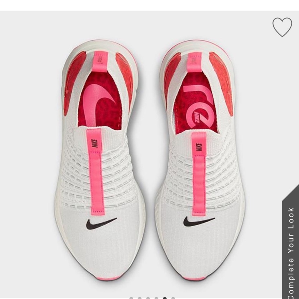 Nike Phantom Sneakers